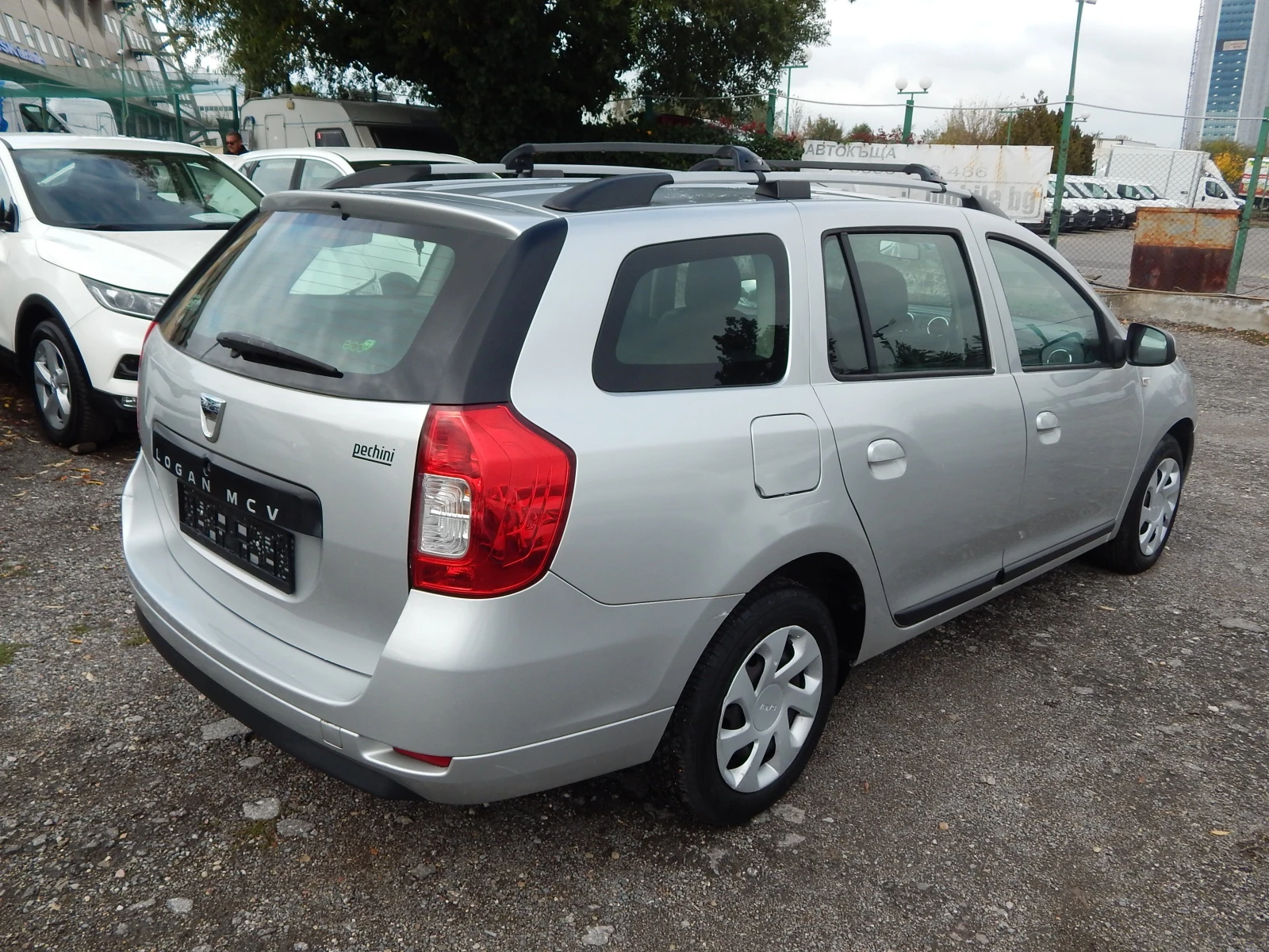 Dacia Logan 1.5DCI* 86000km.* НАВИГАЦИЯ*  - изображение 4