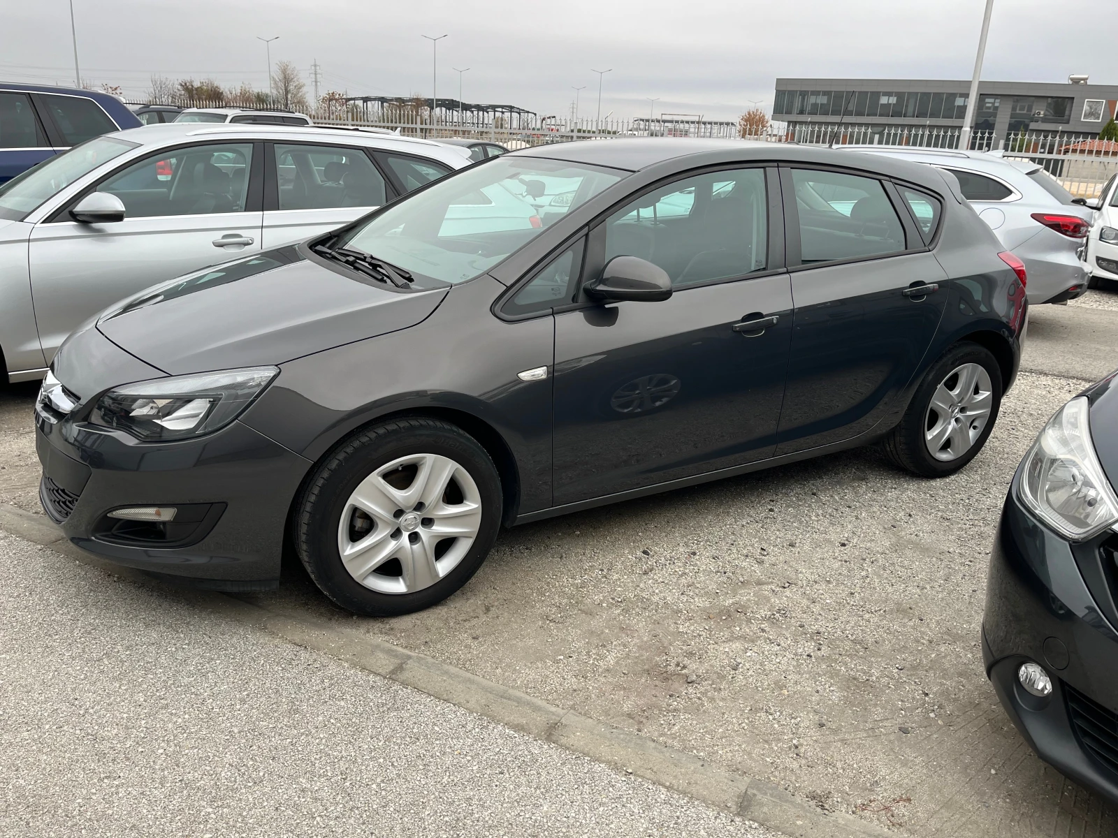 Opel Astra 1.6 Diesel - изображение 3