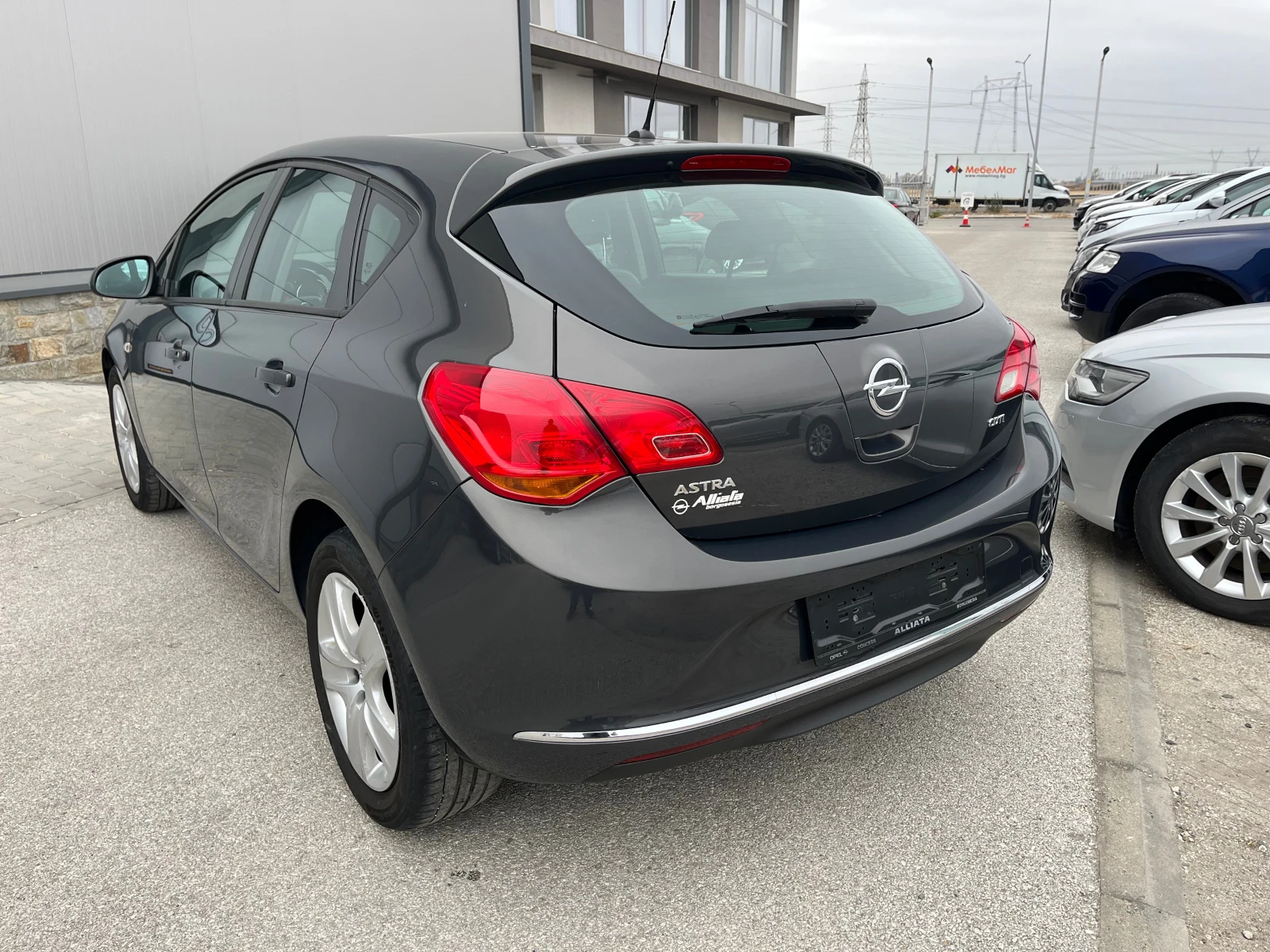 Opel Astra 1.6 Diesel - изображение 5