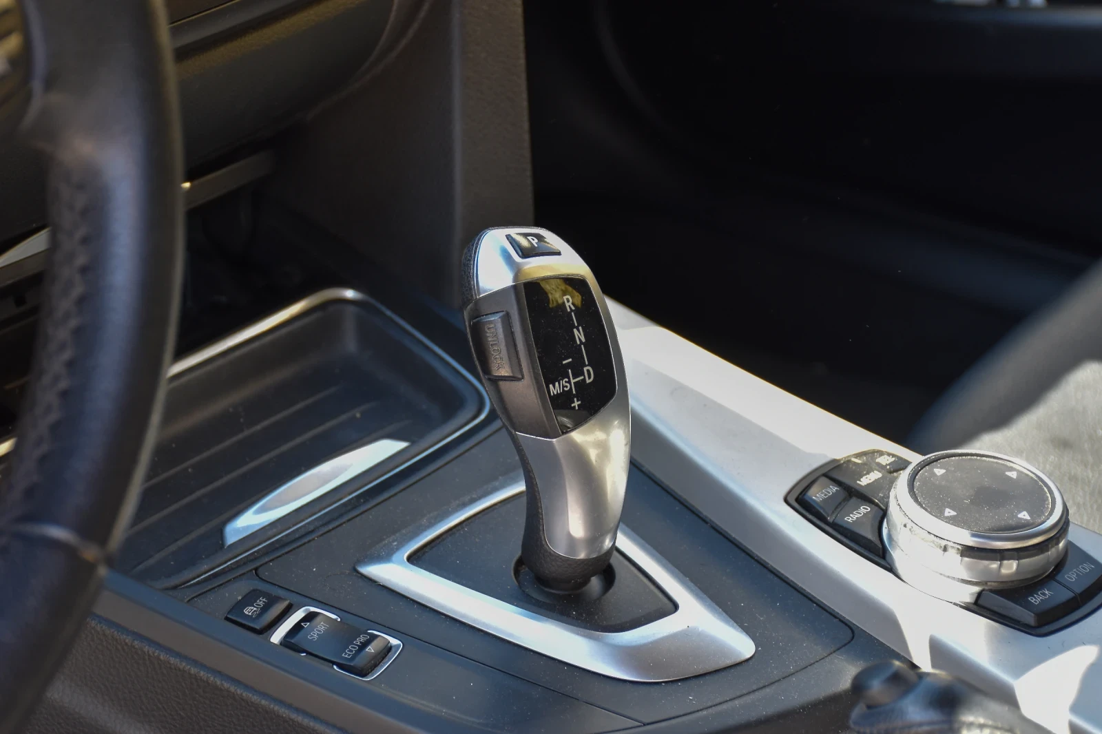 BMW 320  - изображение 9