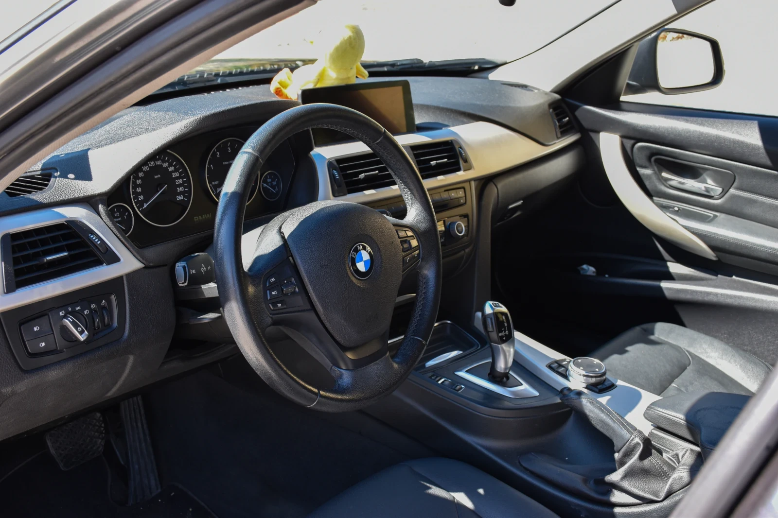 BMW 320  - изображение 7