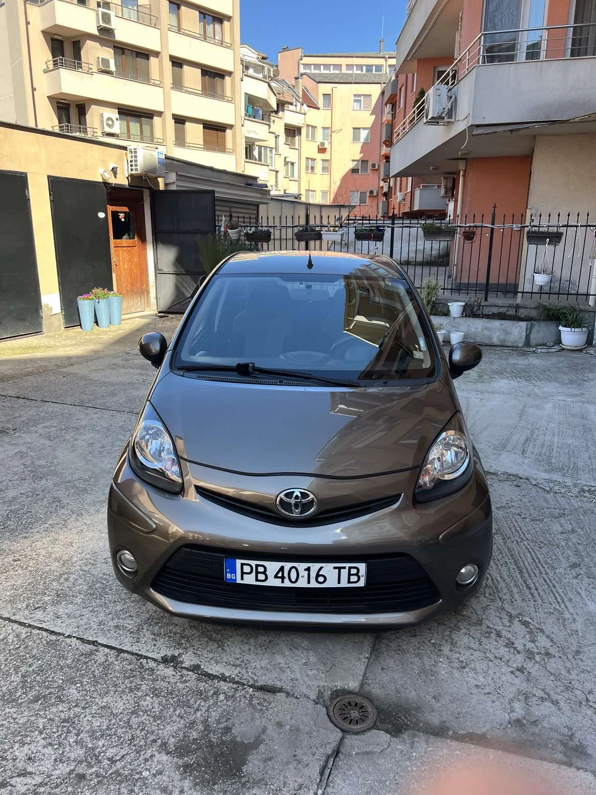 Toyota Aygo 1.0I | Mobile.bg — изображение 1