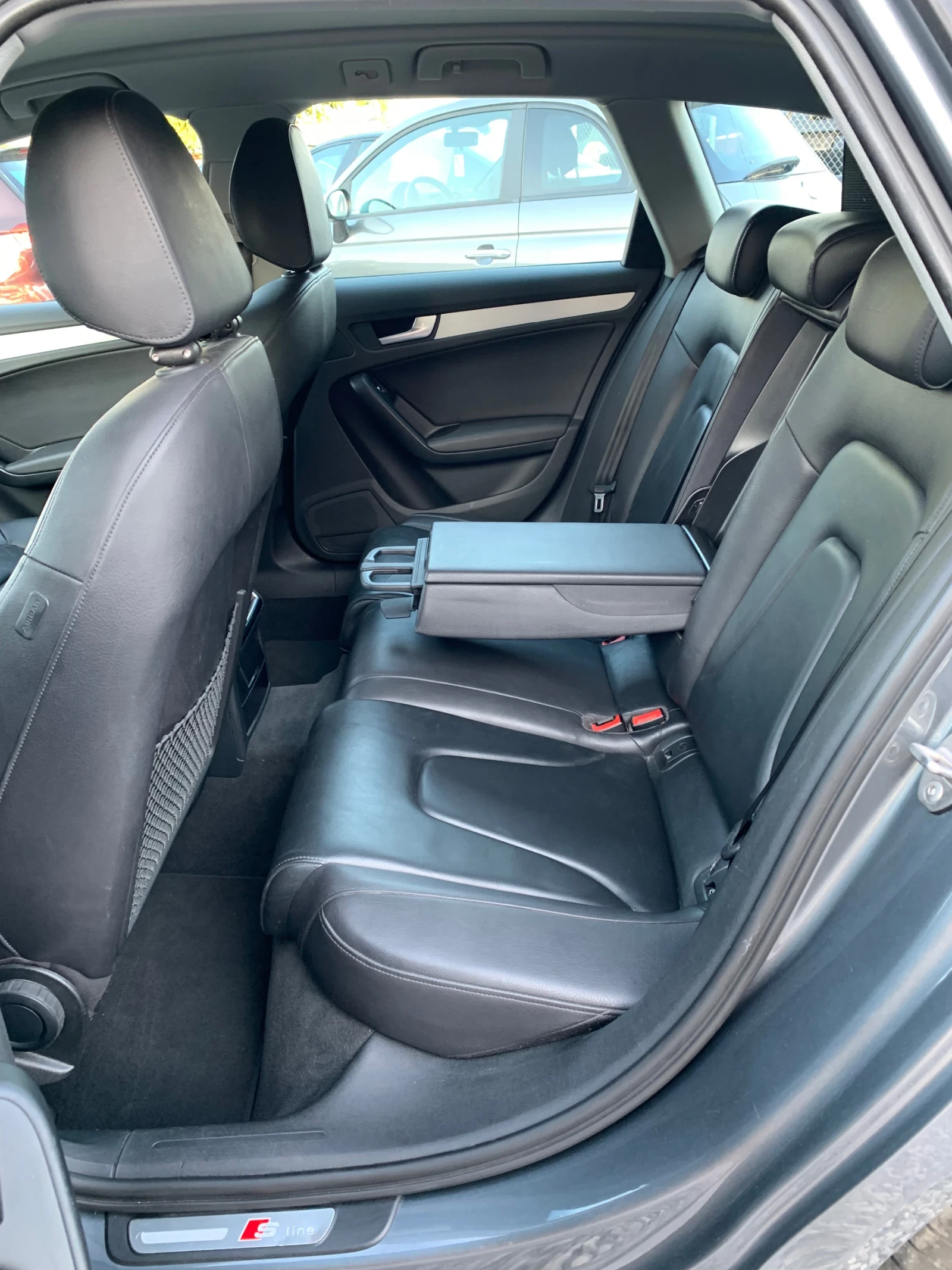 Audi A4 2.0TDI S line - изображение 6