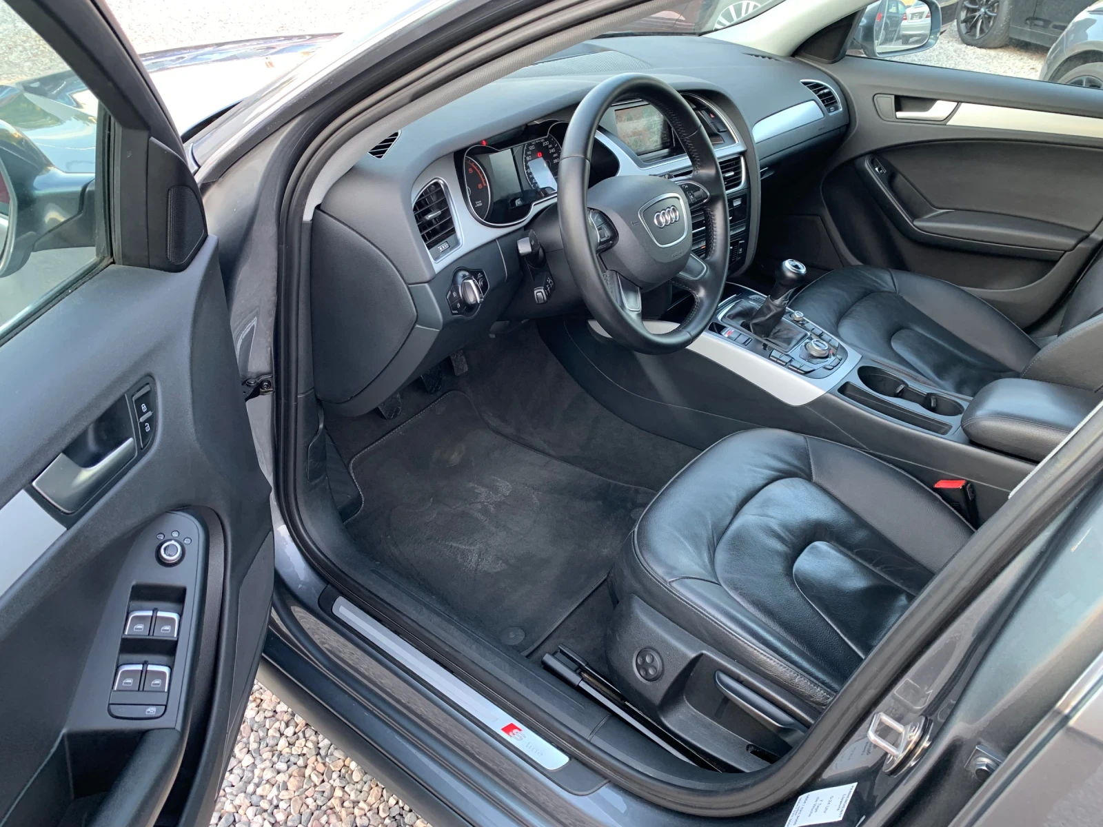 Audi A4 2.0TDI S line - изображение 8