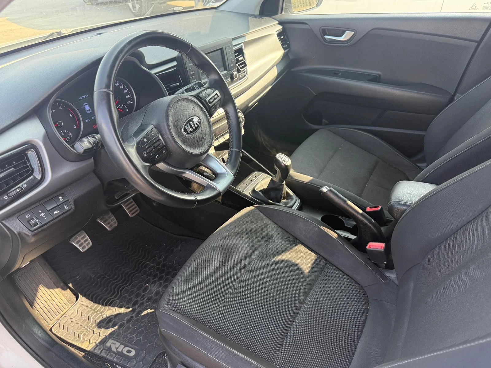 Kia Rio  - изображение 6