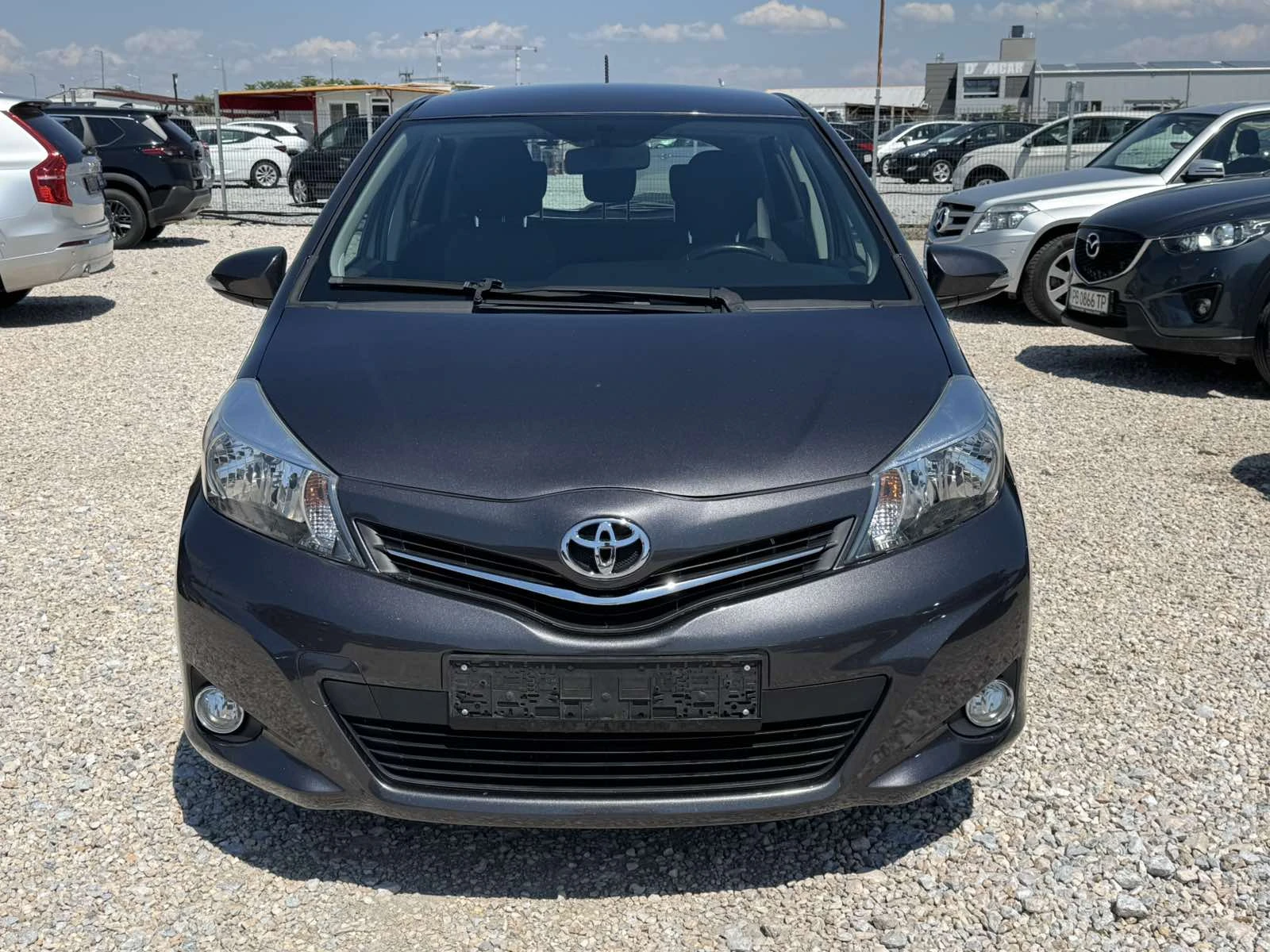 Toyota Yaris 1.33I - изображение 2
