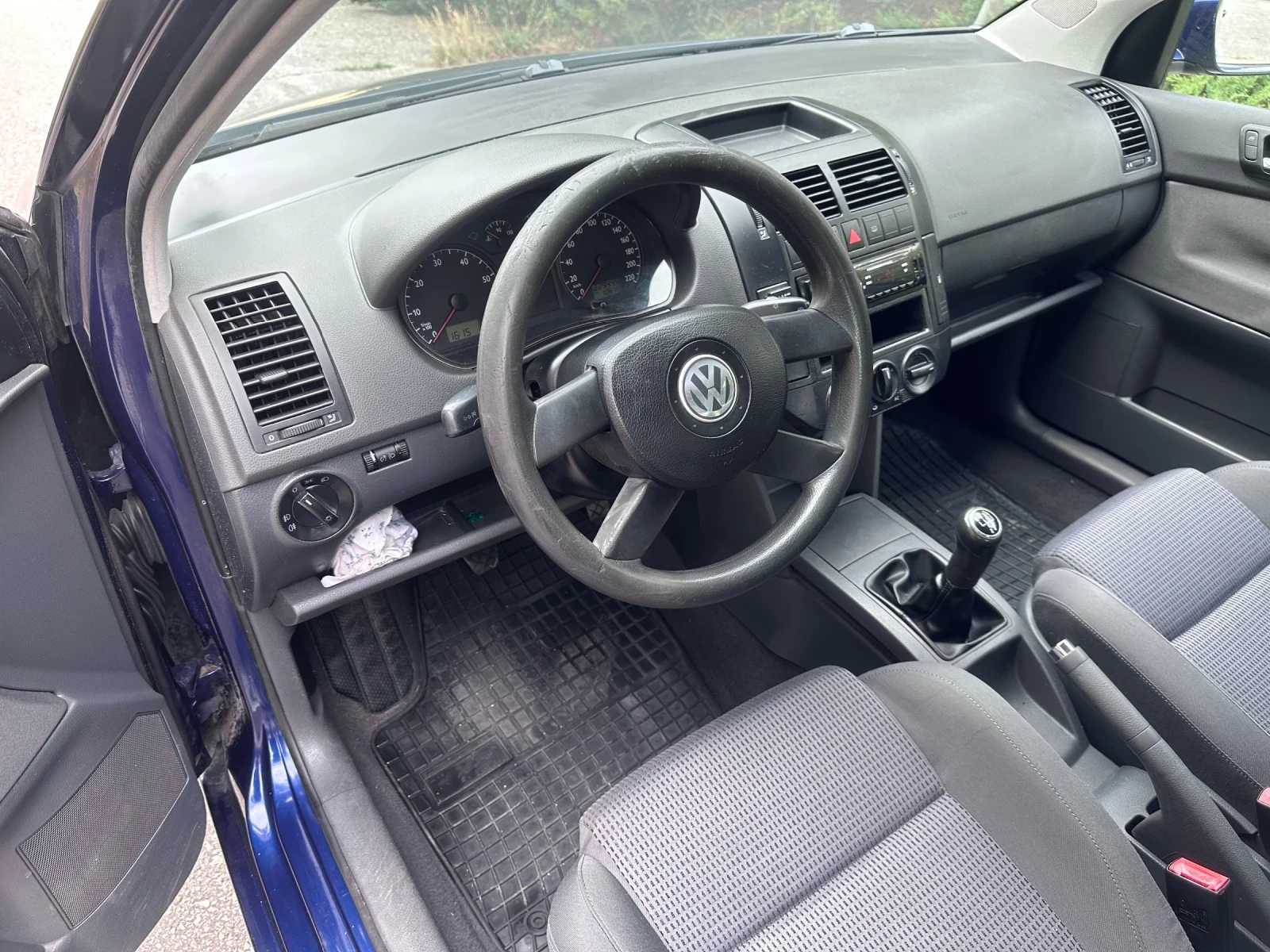 VW Polo 1.4 БЕНЗИН/ГАЗ* СЕРВИЗНА КНИЖКА* НАПЪЛНО ОБСЛУЖЕН! - изображение 7