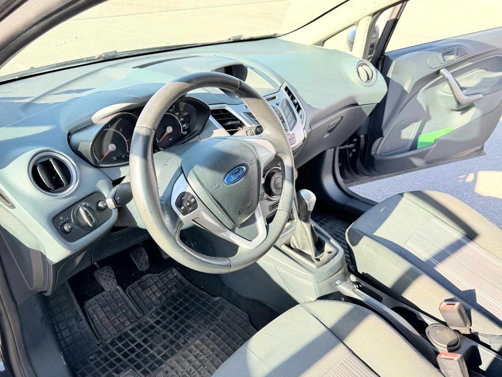 Ford Fiesta 1.4i | Mobile.bg � ����������� 14