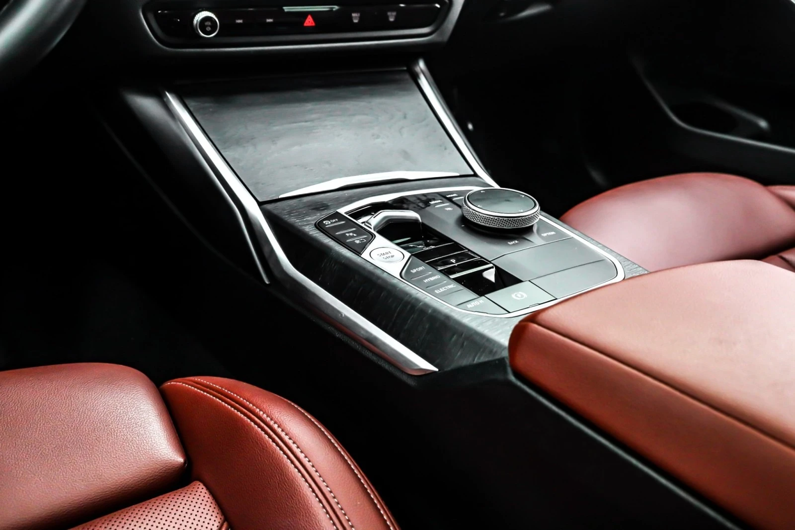 BMW 330 E HYBRID * * CARFAX * * АВТО КРЕДИТ * *  - изображение 8