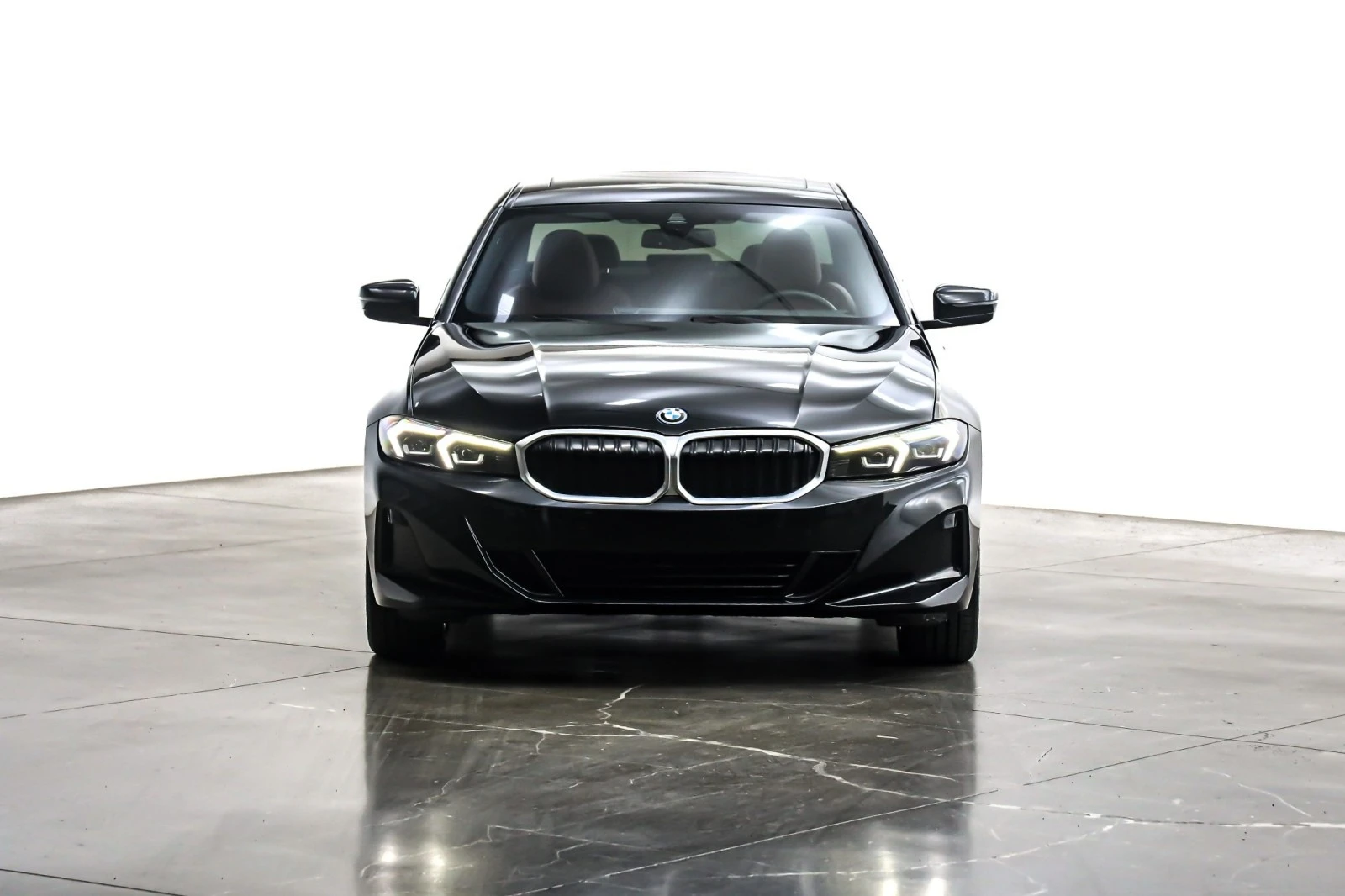 BMW 330 E HYBRID * * CARFAX * * АВТО КРЕДИТ * *  - изображение 2