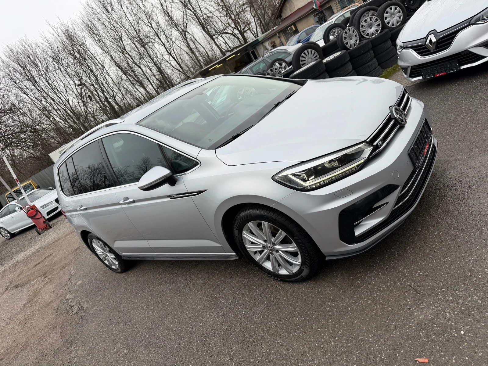 VW Touran 1.4TSI* R-Line* DSG* Navi - изображение 7