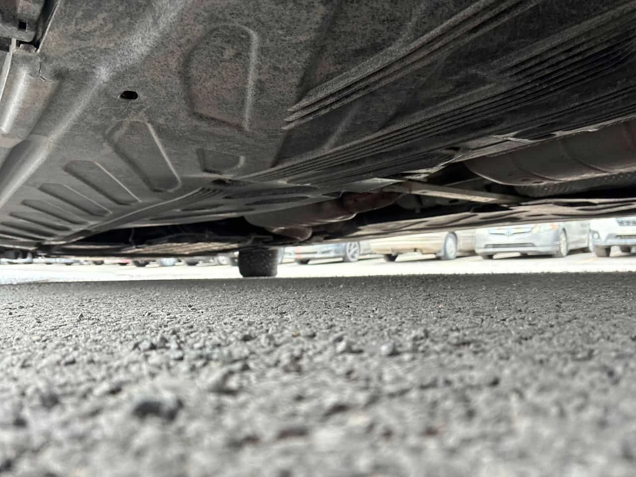 Mercedes-Benz C 300 CARFAX/CAMERA/ПОДГРЕВИ/LED BEAM , снимка 16 - Автомобили и джипове - 54046748