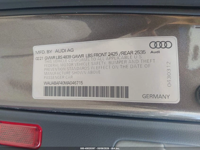 Audi A4 Premium 40 Tfsi Quattro S Tronic, снимка 9 - Автомобили и джипове - 54518325