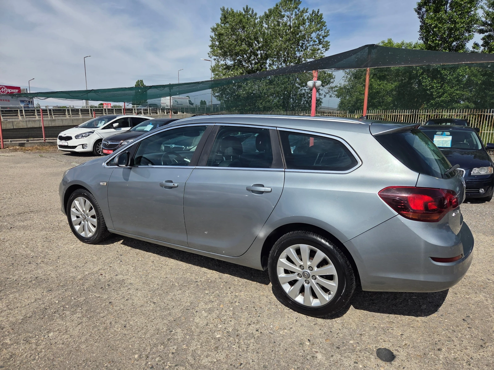 Opel Astra 1.7CDTI/Sport Tourer, снимка 6 - Автомобили и джипове - 54607854