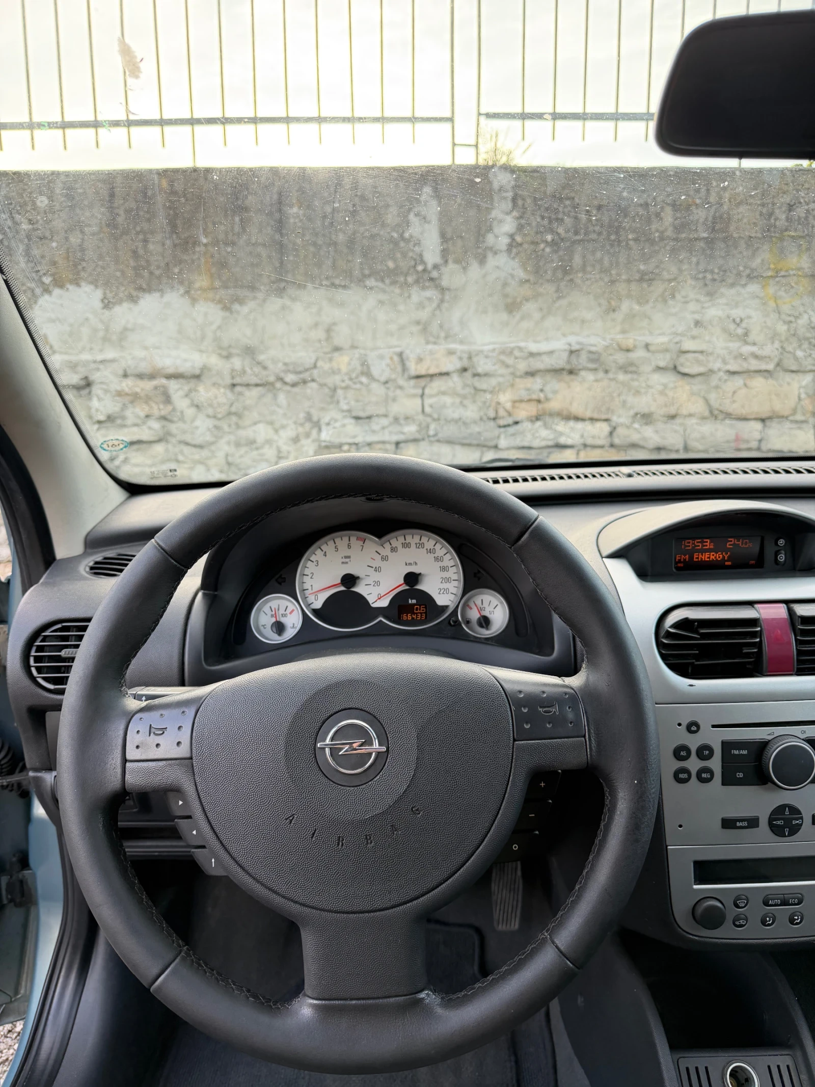 Opel Corsa 1.2 Twinsport/ 80кс., снимка 5 - Автомобили и джипове - 54859762
