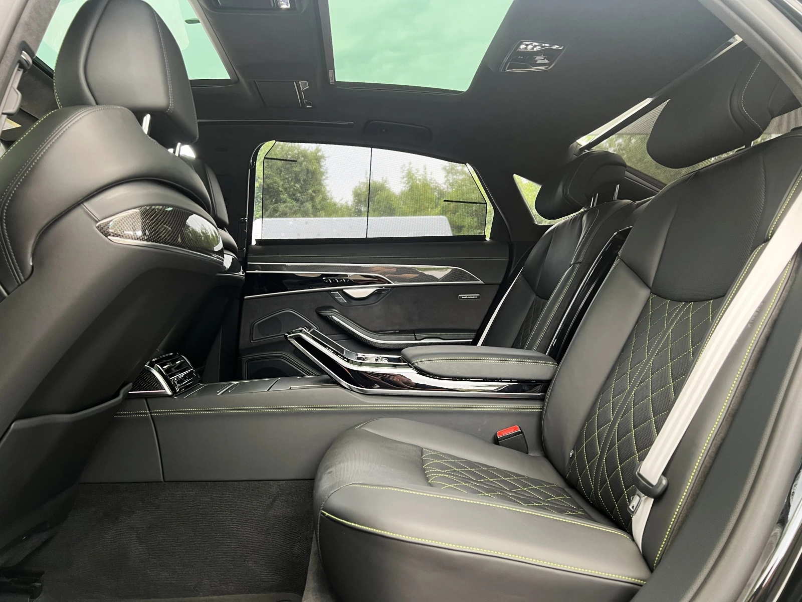 Audi A8 50 TDI / LONG / S-LINE / B&O/ HUD/ EXCLUSIVE/ 360/, снимка 13 - Автомобили и джипове - 55432728