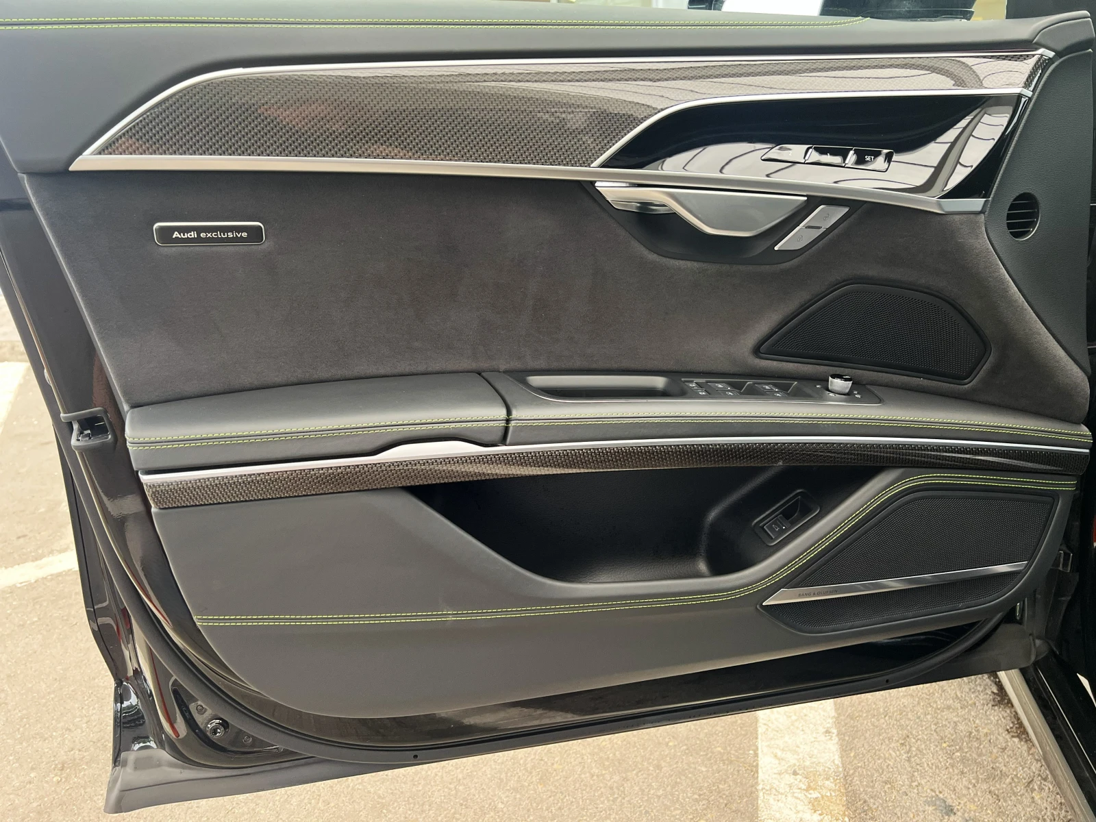 Audi A8 50 TDI / LONG / S-LINE / B&O/ HUD/ EXCLUSIVE/ 360/, снимка 8 - Автомобили и джипове - 55432728