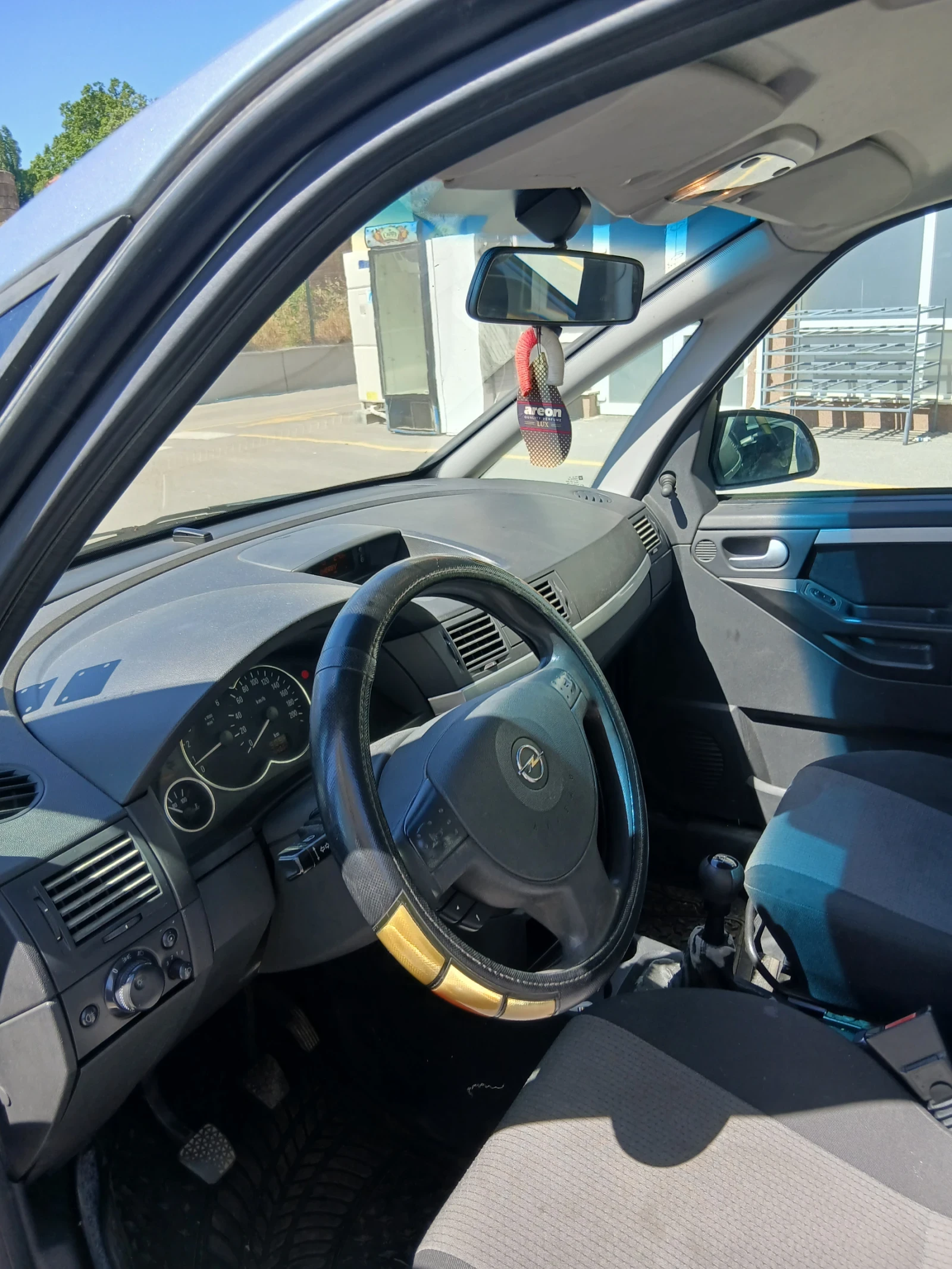 Opel Meriva 1.3CDTI, снимка 5 - Автомобили и джипове - 55461756