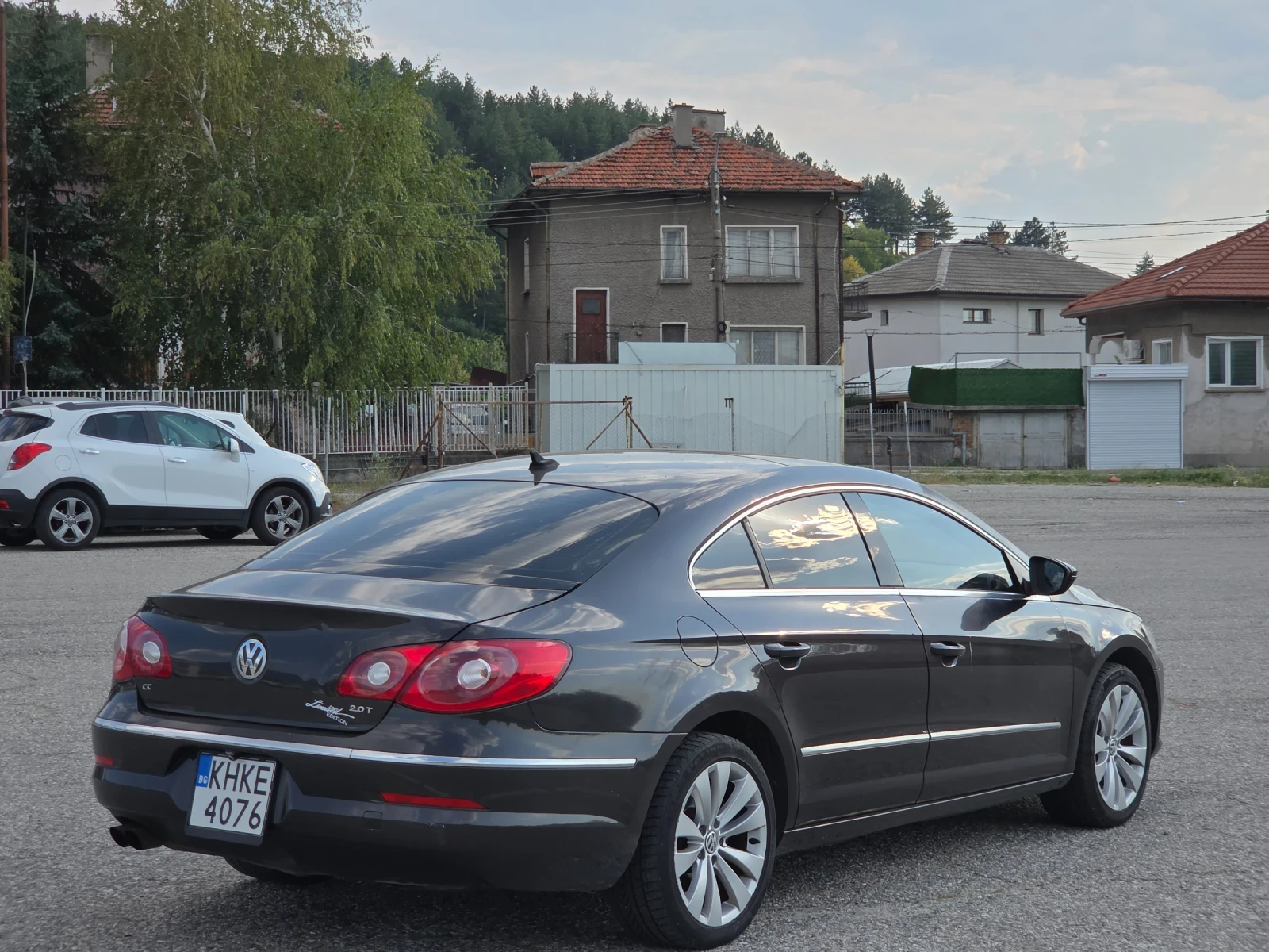 VW CC 2.0 турбо 200 коня Автомат 2010г !!, снимка 7 - Автомобили и джипове - 55547358