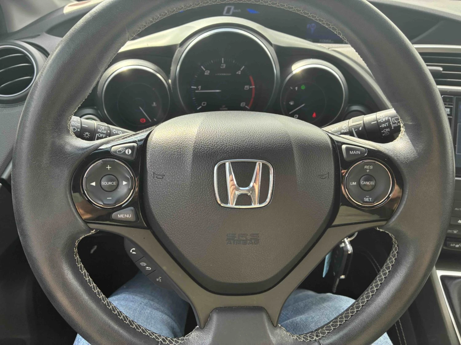 Honda Civic Elegance 1.6 Дизел, снимка 4 - Автомобили и джипове - 55798299