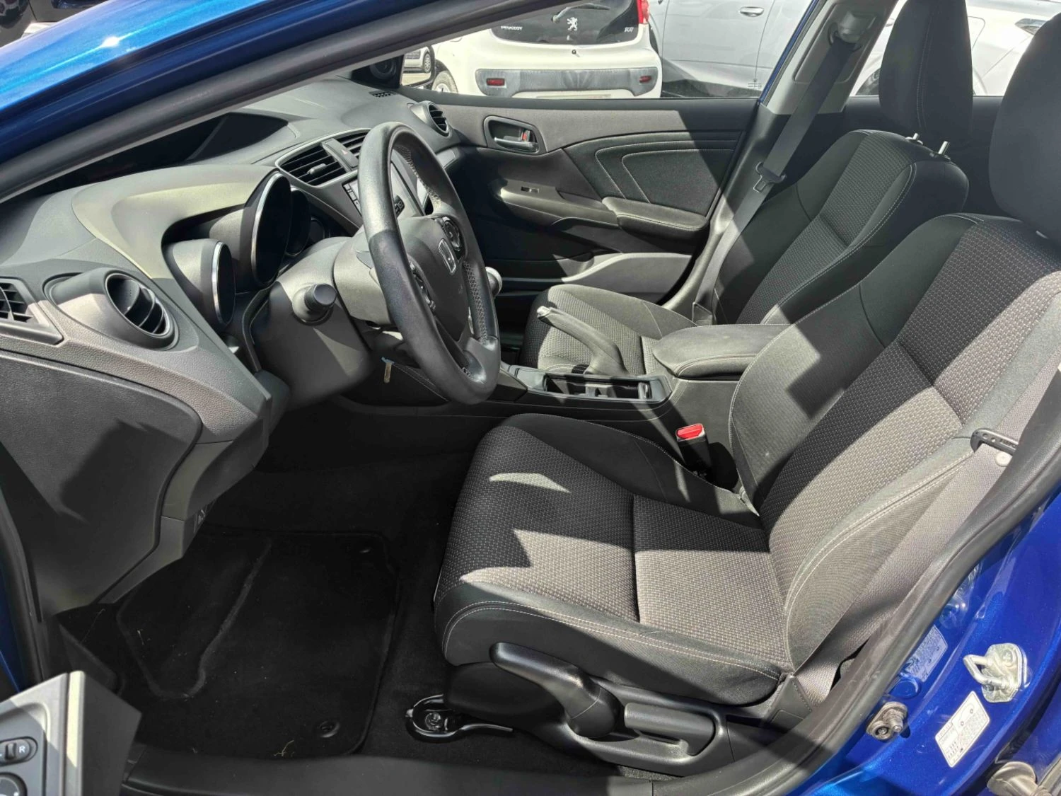 Honda Civic Elegance 1.6 Дизел, снимка 9 - Автомобили и джипове - 55798299