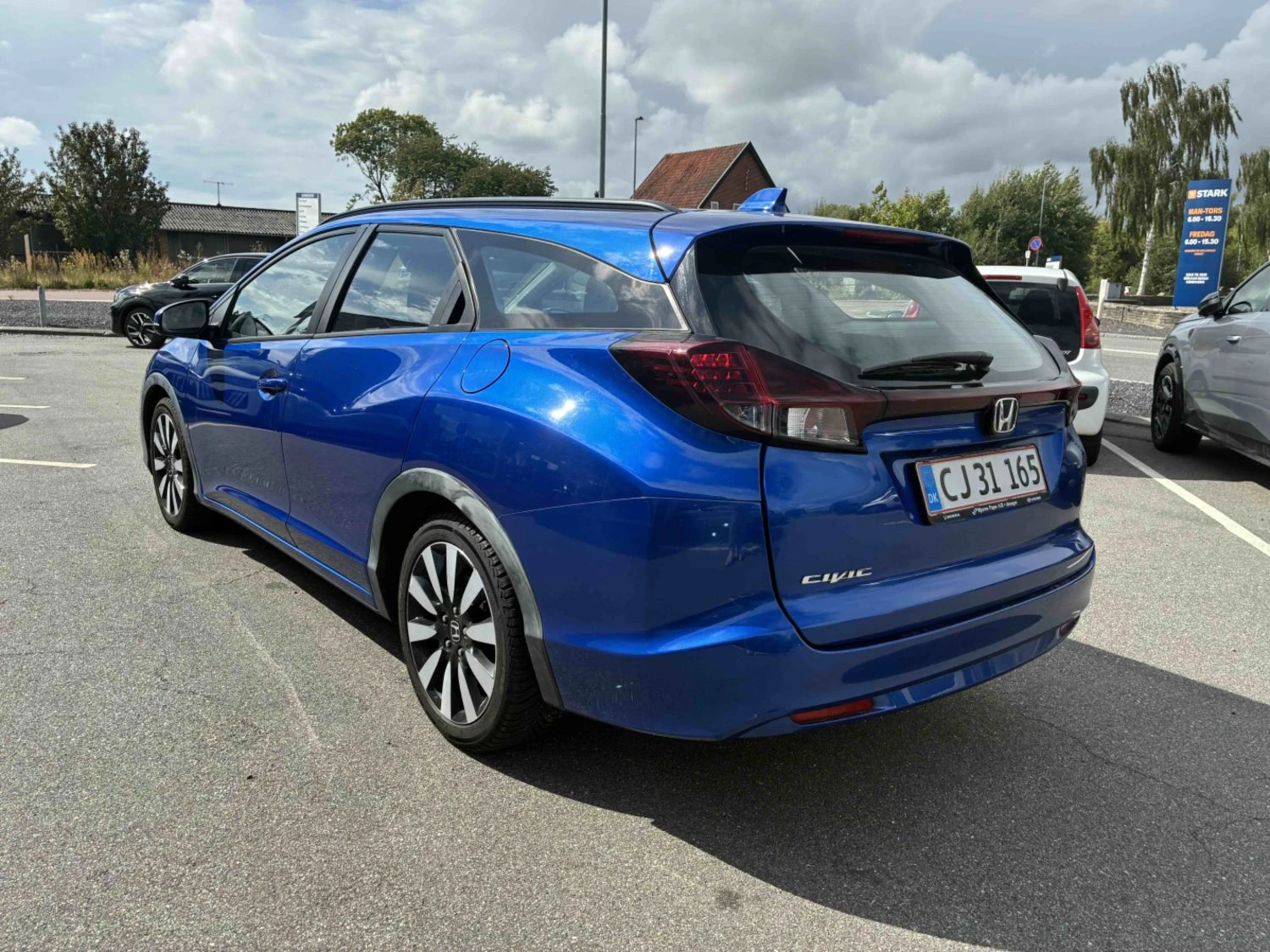 Honda Civic Elegance 1.6 Дизел, снимка 2 - Автомобили и джипове - 55798299