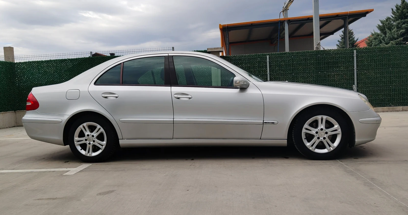 Mercedes-Benz E 200  W211, снимка 5 - Автомобили и джипове - 56300919