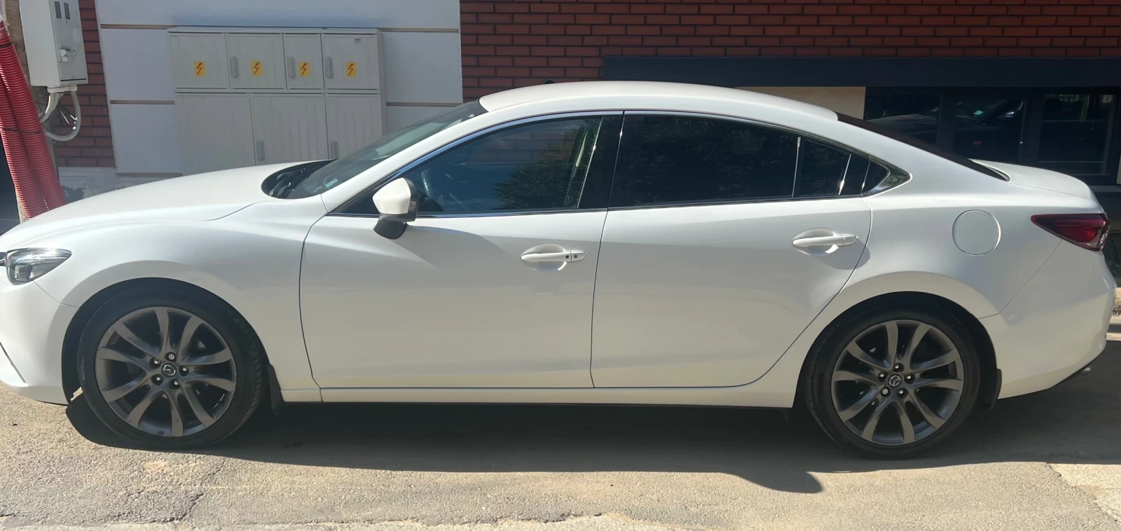 Mazda 6 2.2 SKYACTIV 175 hp ULTIMATE, снимка 14 - Автомобили и джипове - 56404547
