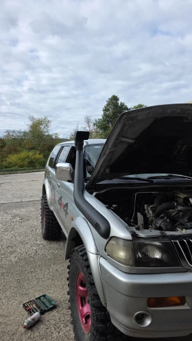 Mitsubishi Pajero sport, снимка 15