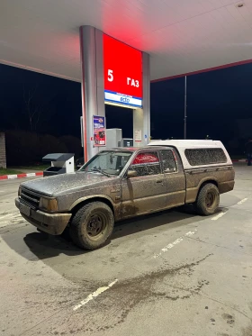 Mazda B2200, снимка 11