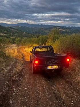 Mazda B2200, снимка 14