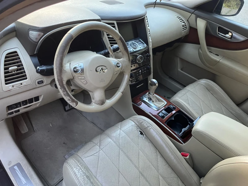 Infiniti Fx 35 Full, снимка 13 - Автомобили и джипове - 47582136