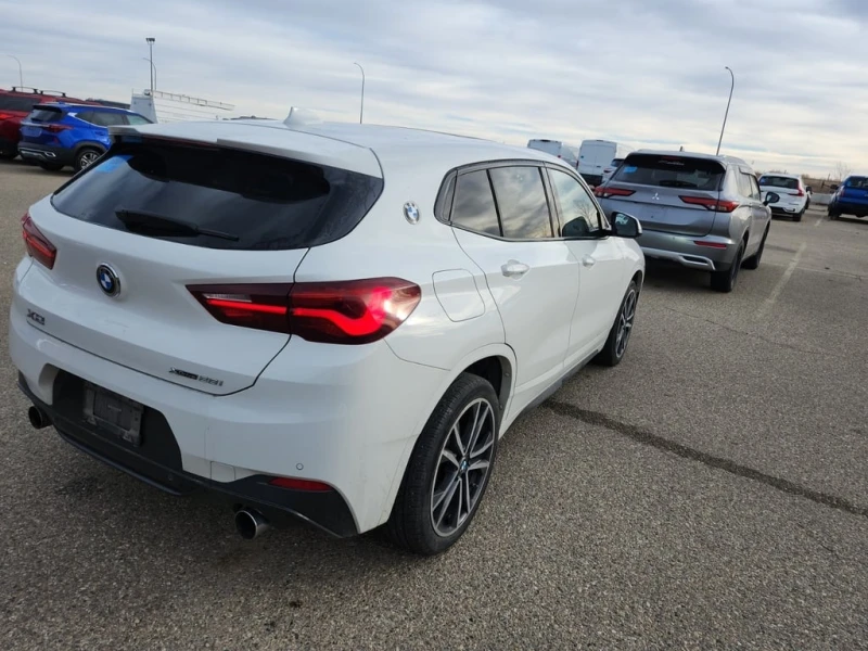 BMW X2 * XDRIVE28I * CARFAX * БЕЗ ПЪРВОНАЧАЛНА ВНОСКА, снимка 3 - Автомобили и джипове - 52611770