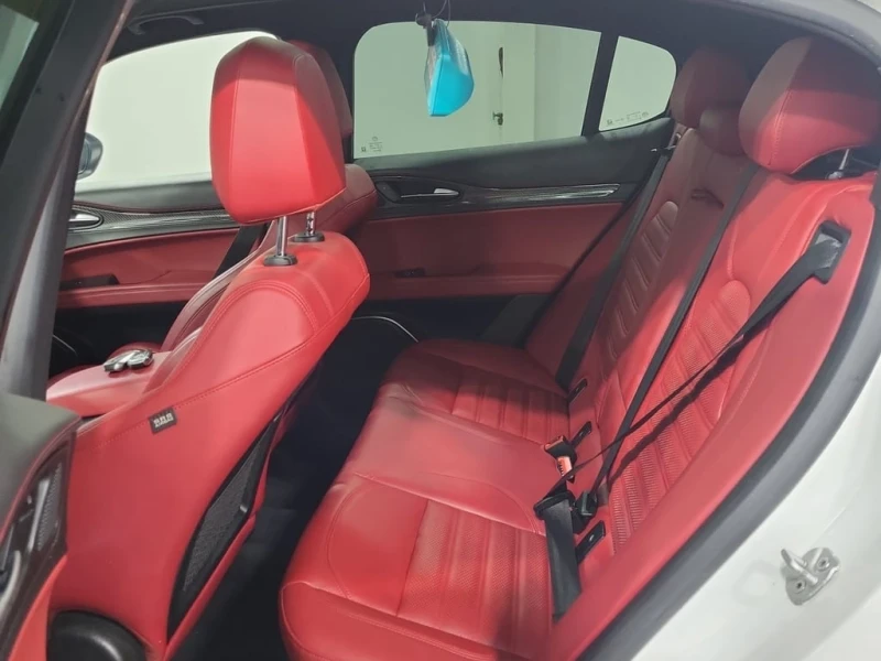 Alfa Romeo Stelvio 2021 TI SPORT * CARFAX * БЕЗ ПЪРВОНАЧАЛНА ВНОСКА, снимка 12 - Автомобили и джипове - 52959276