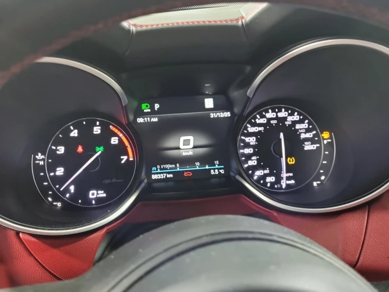 Alfa Romeo Stelvio 2021 TI SPORT * CARFAX * БЕЗ ПЪРВОНАЧАЛНА ВНОСКА, снимка 10 - Автомобили и джипове - 52959276