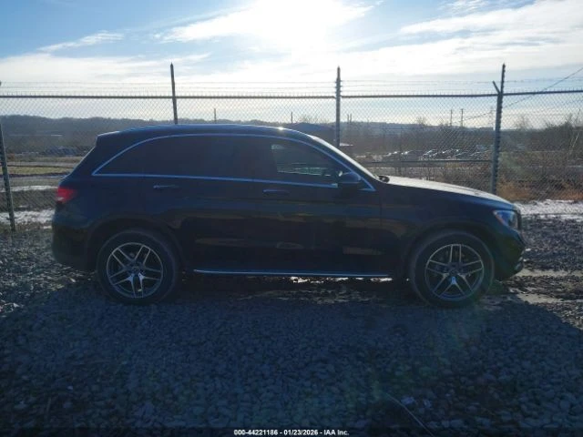 Mercedes-Benz GLC 300 4MATIC, снимка 7 - Автомобили и джипове - 53820259