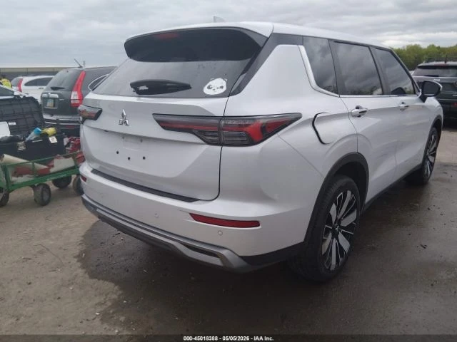 Mitsubishi Outlander SE 2.5, снимка 5 - Автомобили и джипове - 54748261