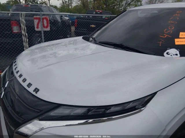 Mitsubishi Outlander SE 2.5, снимка 16 - Автомобили и джипове - 54748261