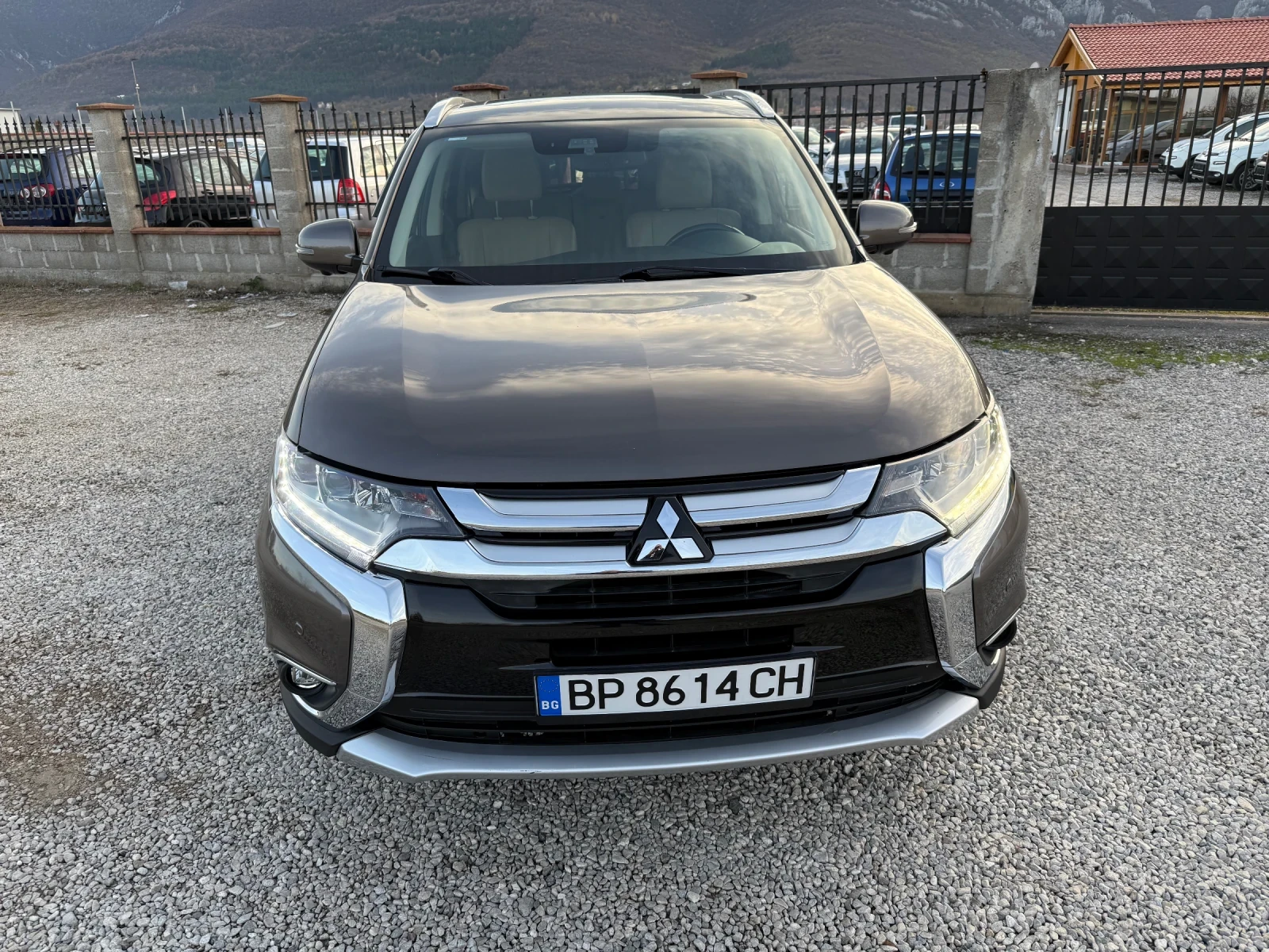 Mitsubishi Outlander 3.0 I 224 к.с. - изображение 3