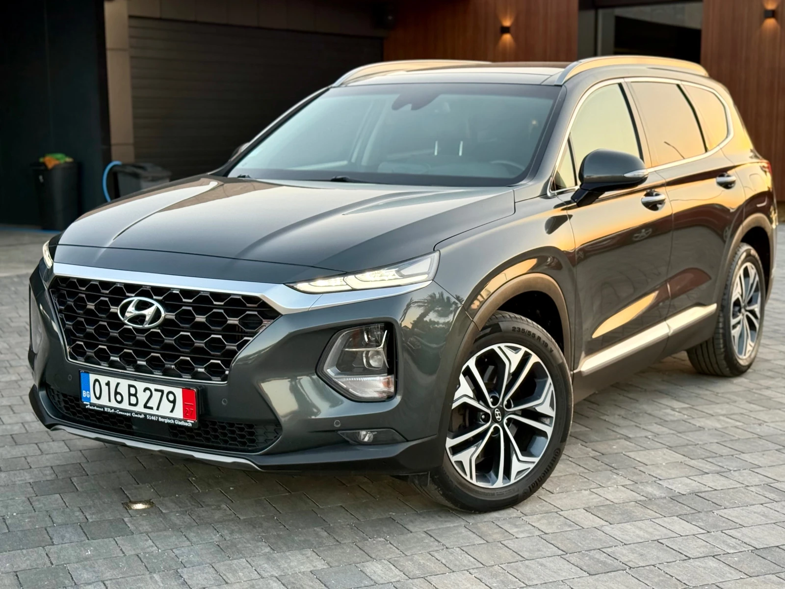 Hyundai Santa fe 2, 2CRDI= Панорама#Обдухване= Подгряване= Head Up  - изображение 7