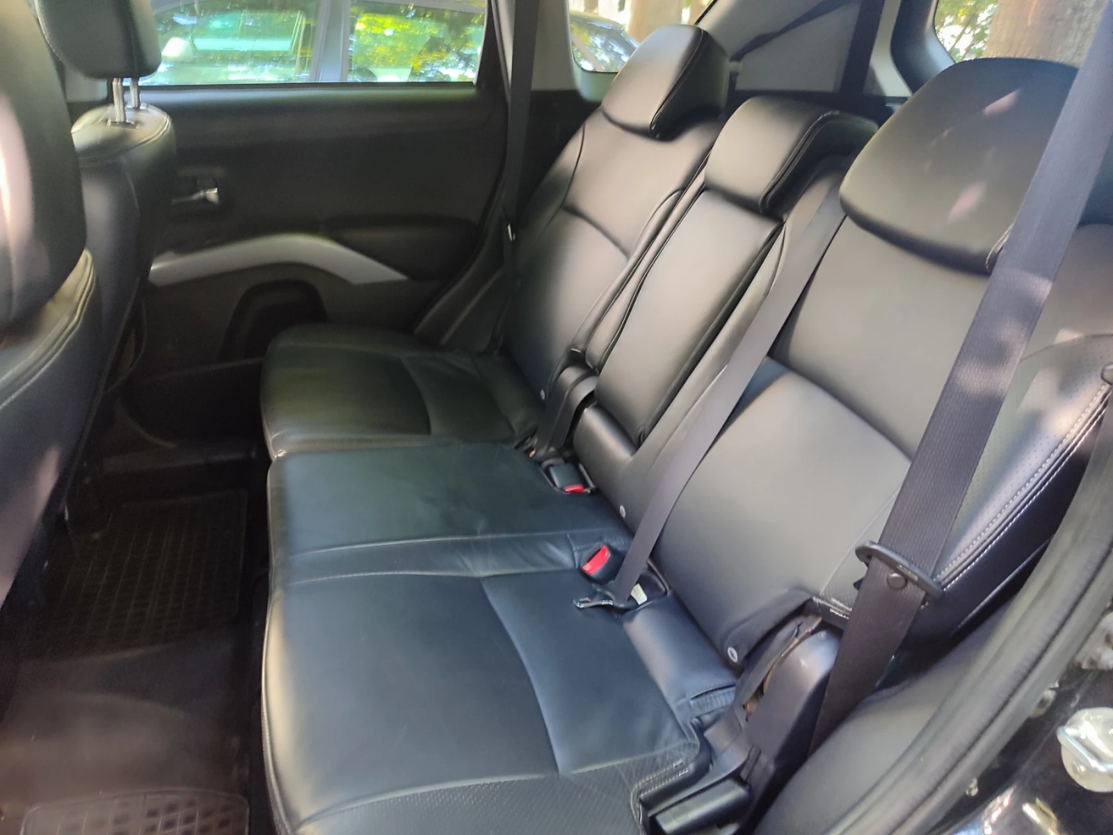 Mitsubishi Outlander 2.2 DID Keyless  - изображение 7