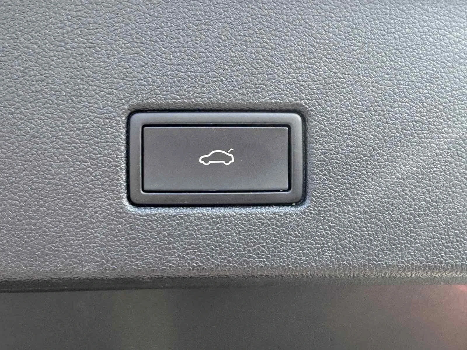 VW T-Roc R line/4x4/PANO/360 /Virtual/NAVI/TV/ 50 ..! | Mobile.bg   17