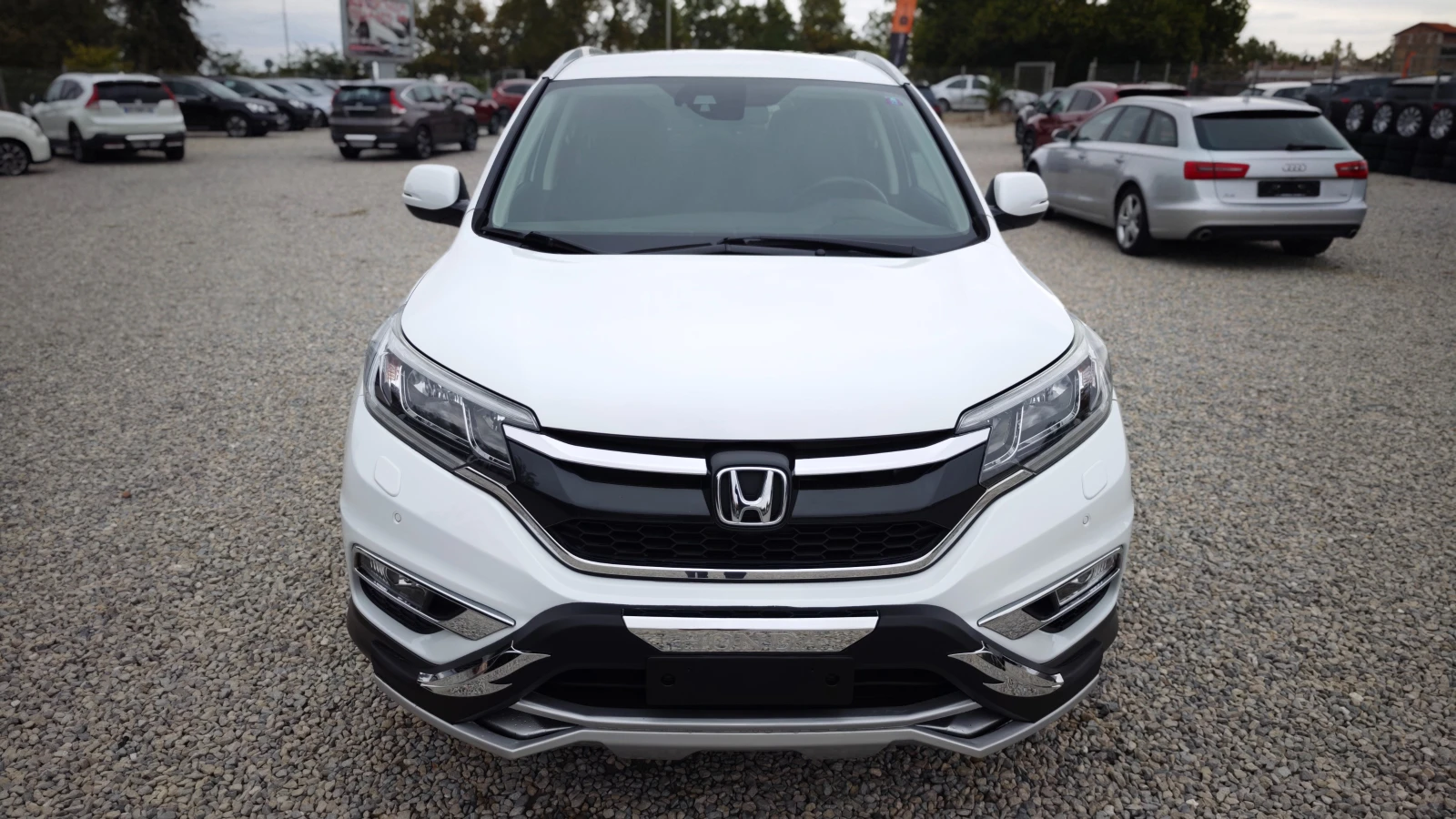 Honda Cr-v ПРОДАДЕНА 16.ОКТОМВРИ.2025г - изображение 4