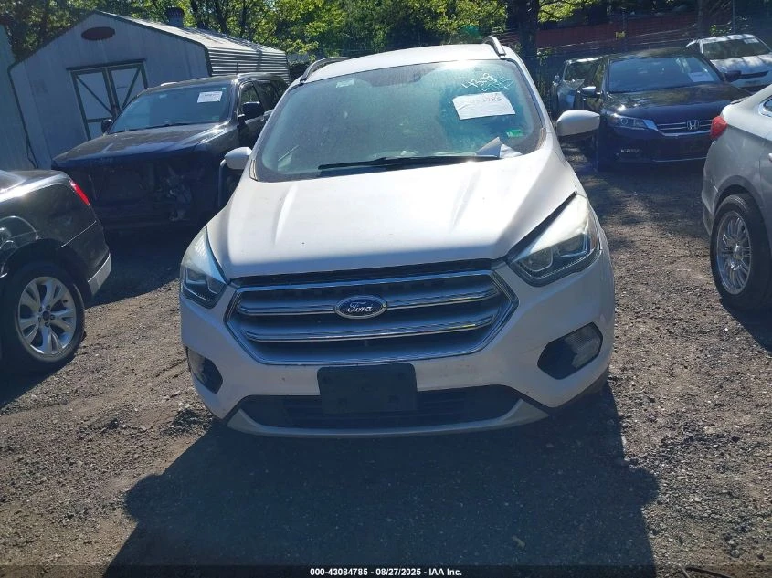 Ford Escape 2.0L I-4 DI, DOHC, VVT, TURBO, 245HP 4X4 Drive - изображение 4