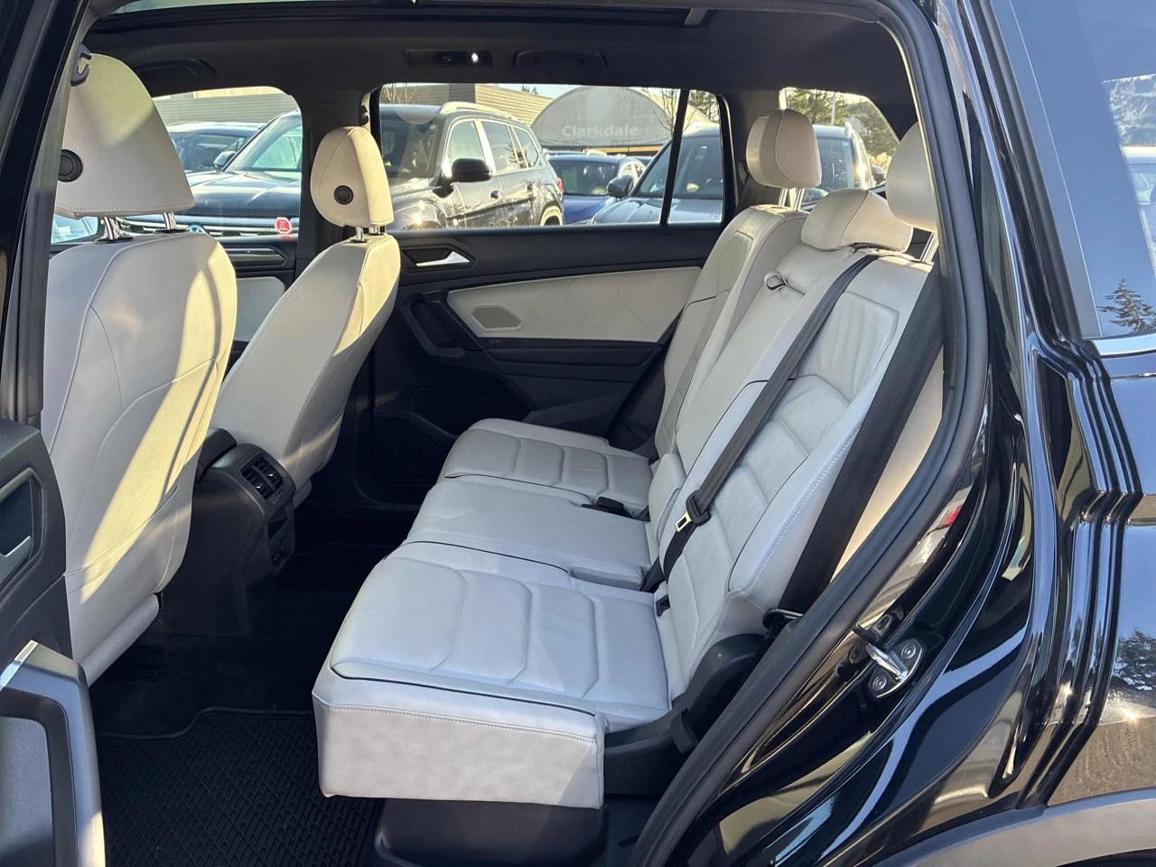 VW Tiguan R-Line* 4MOTION* Digital* �������* ��������*  | Mobile.bg � ����������� 11