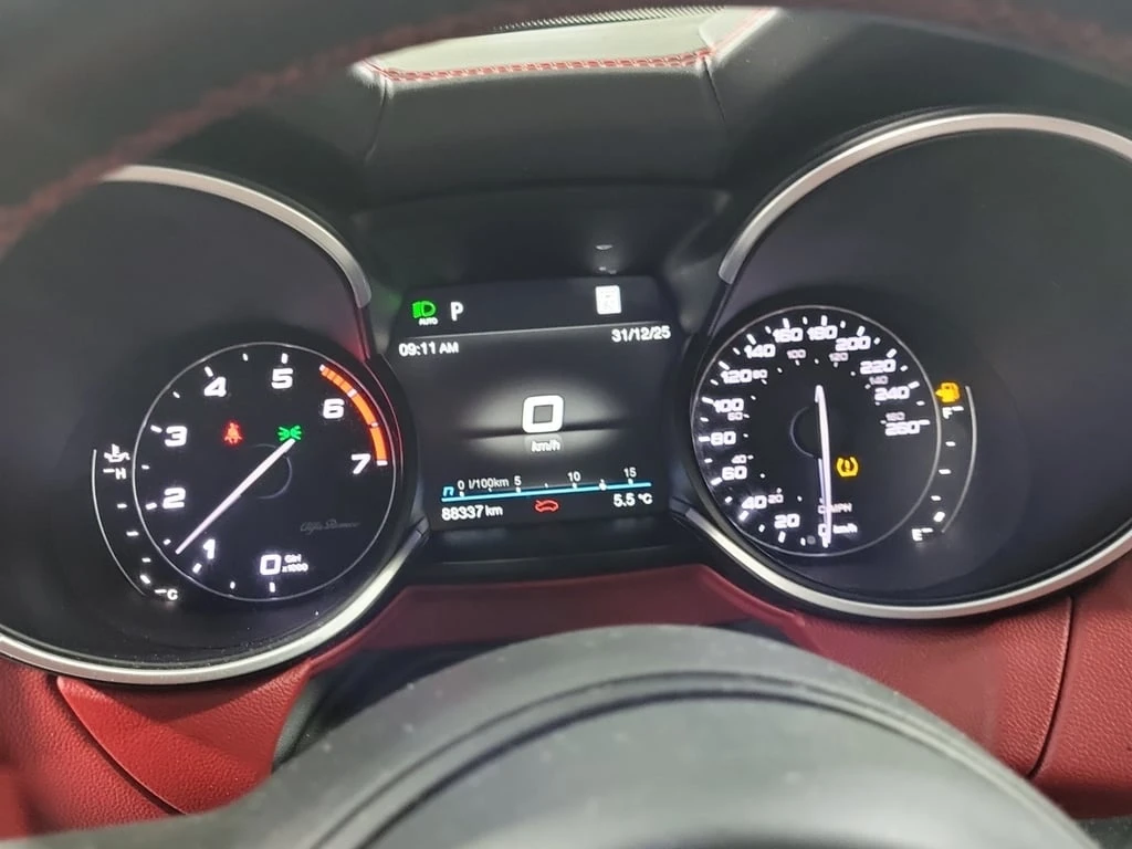 Alfa Romeo Stelvio 2021 TI SPORT * CARFAX * БЕЗ ПЪРВОНАЧАЛНА ВНОСКА - изображение 10