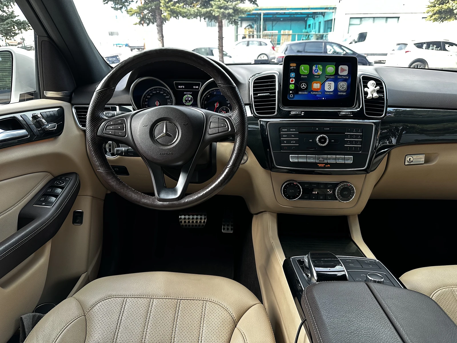 Mercedes-Benz GLE 400 AMG, CARPLAY, H&K, PANO, 9G-TRONIC, снимка 13 - Автомобили и джипове - 53707152