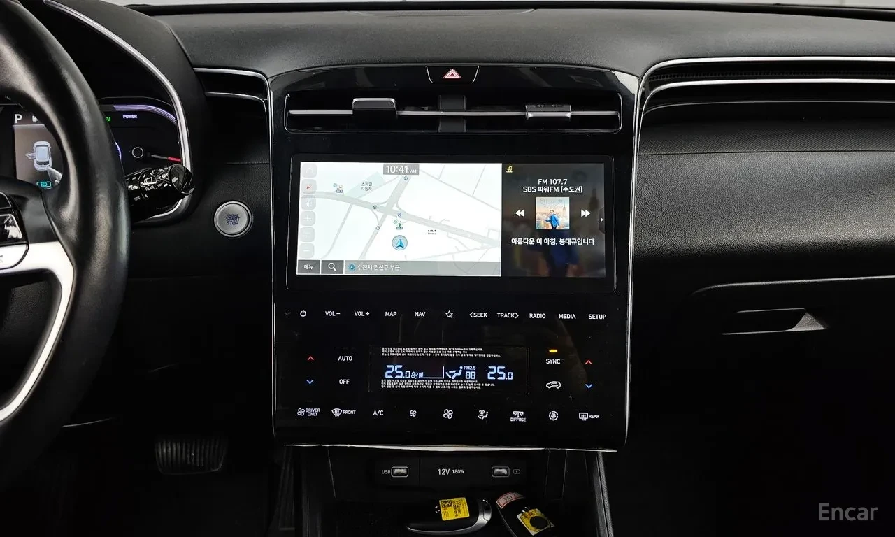 Hyundai Tucson  Premium* Back cam* Pano* Обдухване* Подгрев* , снимка 8 - Автомобили и джипове - 54753691