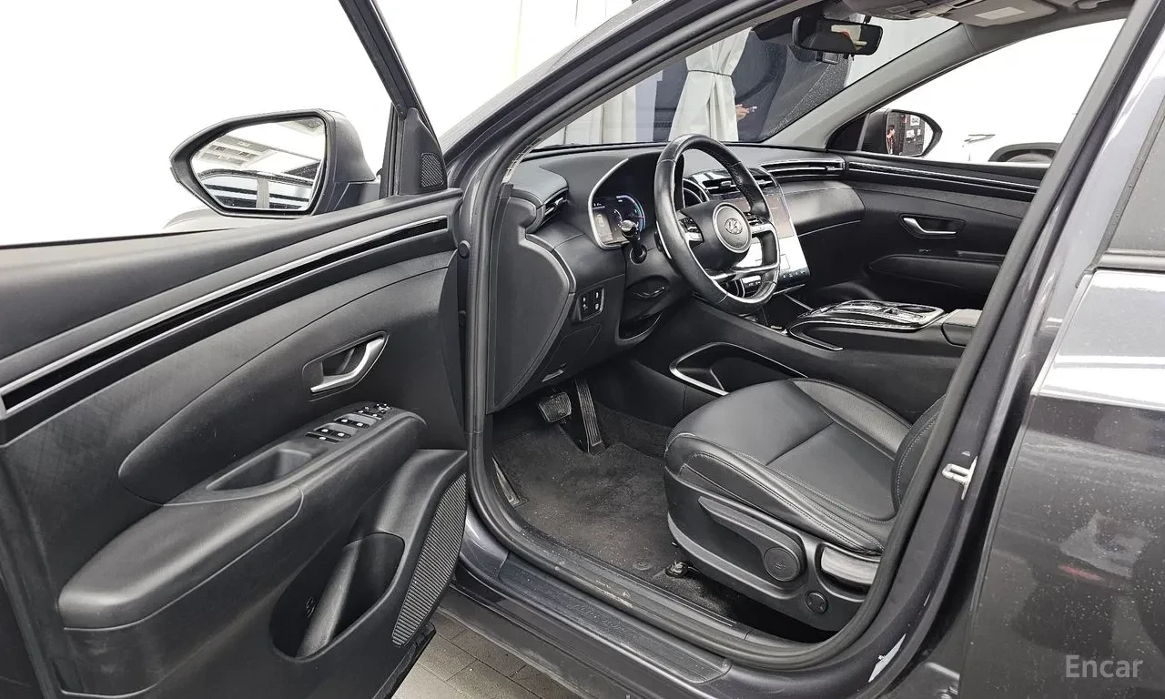 Hyundai Tucson  Premium* Back cam* Pano* Обдухване* Подгрев* , снимка 10 - Автомобили и джипове - 54753691