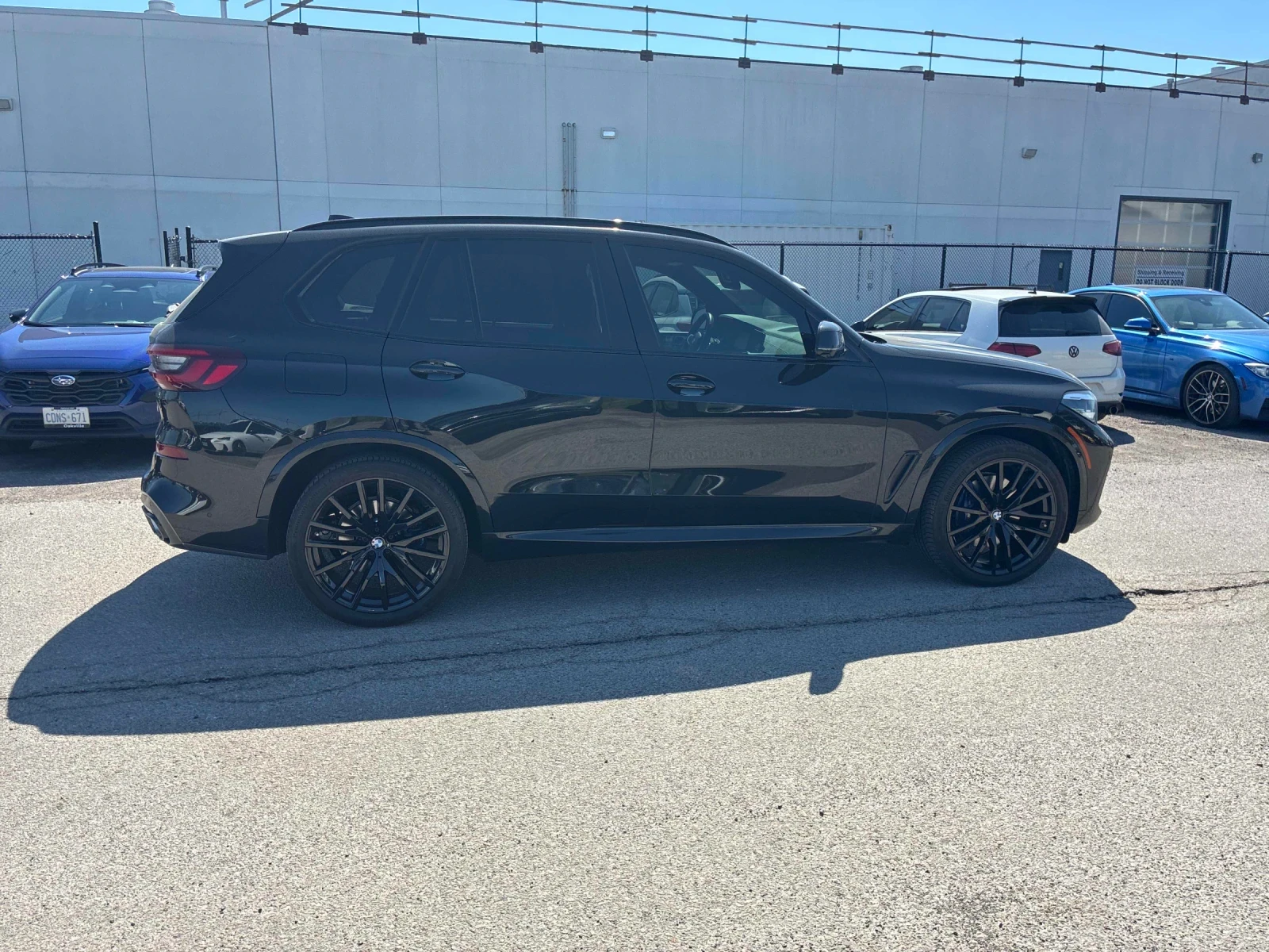 BMW X5 xDrive40i * M ПАКЕТ * ПОДГРЕВ * ПАНОРАМА * 2 КЛЮЧА, снимка 3 - Автомобили и джипове - 54781352